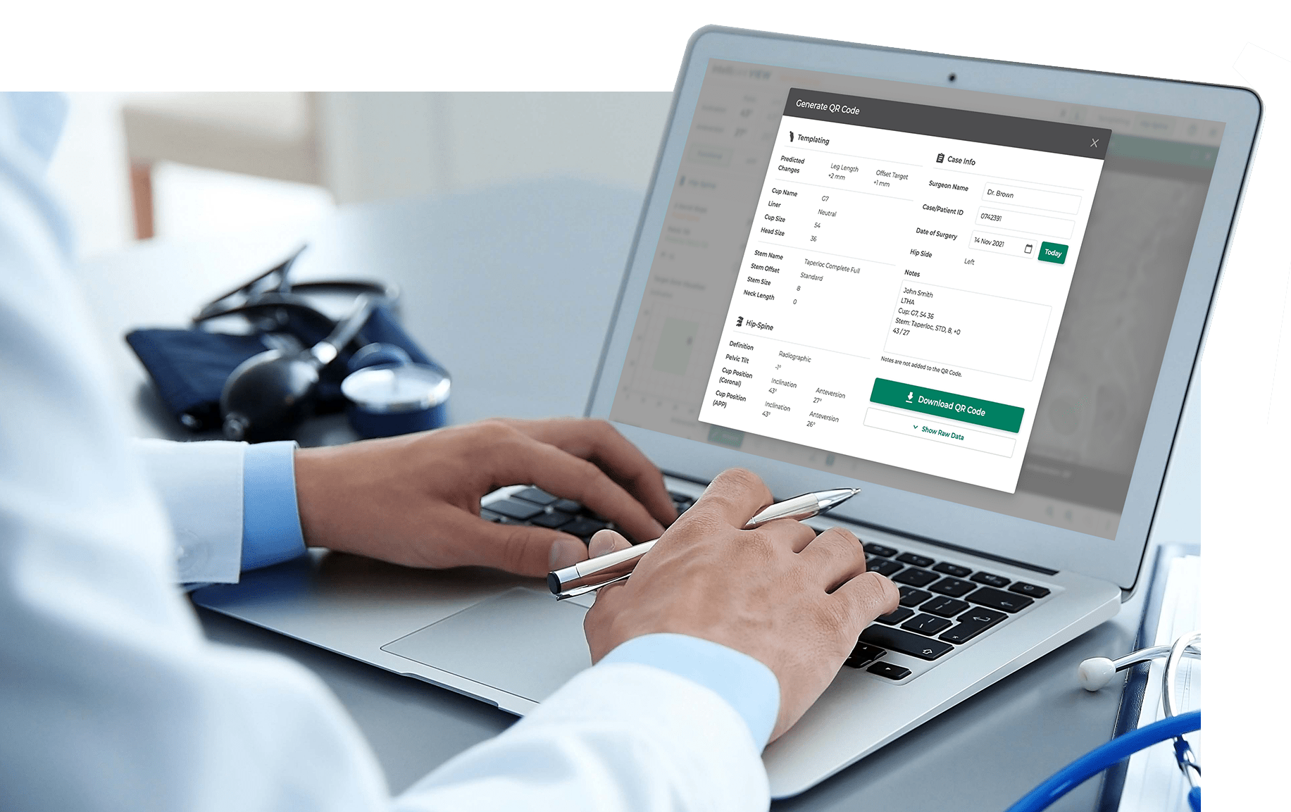 Intelljoint VIEW Image showing Integration Doctor looking at a laptop screen with the Intellijoint VIEW patient information shown on screen
